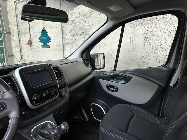 Renault - trafic - bedrijfswagen - afbeelding 4 van  34
