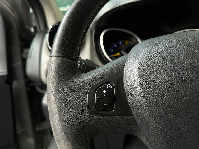 Renault - trafic - bedrijfswagen - afbeelding 6 van  34