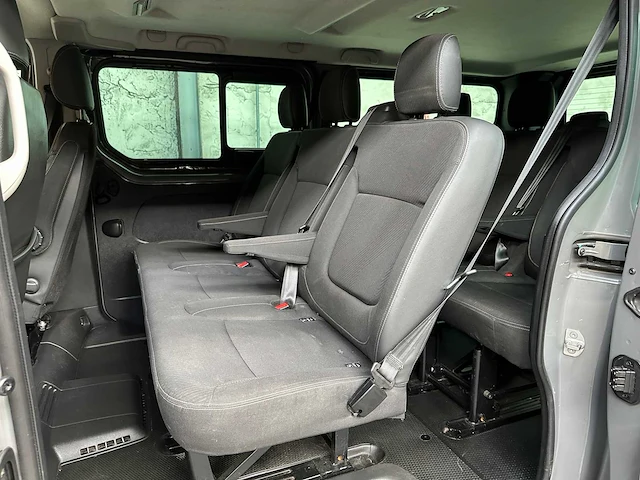 Renault - trafic - bedrijfswagen - afbeelding 17 van  34