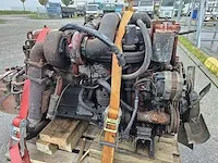 Renault - turbo engine - motor - afbeelding 6 van  8