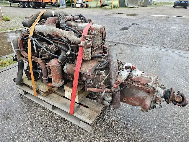 Renault - turbo engine - motor - afbeelding 8 van  8