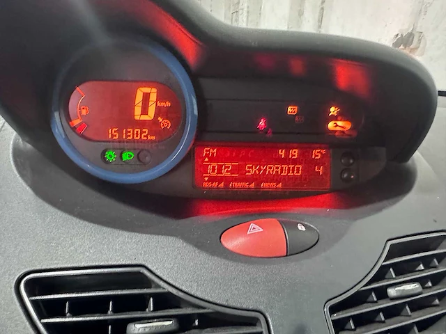 Renault - twingo - 1.2 16v collection - 35-xnj-3 - afbeelding 3 van  16
