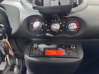 Renault - twingo - 1.5 dci collection - 2-kkx-79 - afbeelding 4 van  17