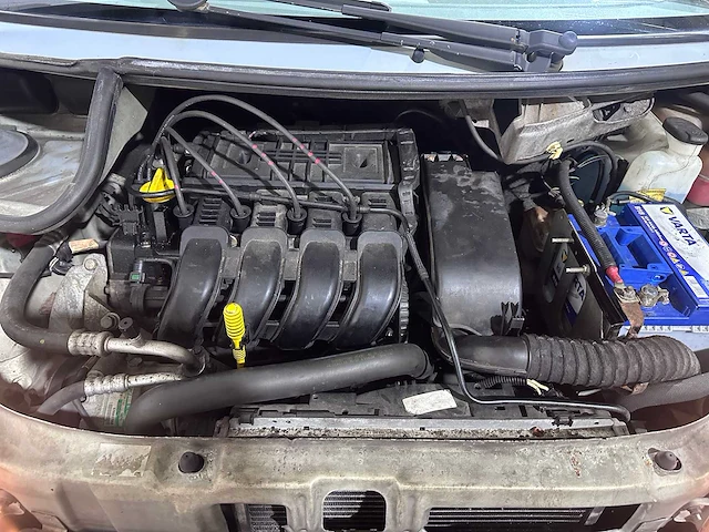 Renault - twingo - 2050 - 13-nh-kv - afbeelding 9 van  17