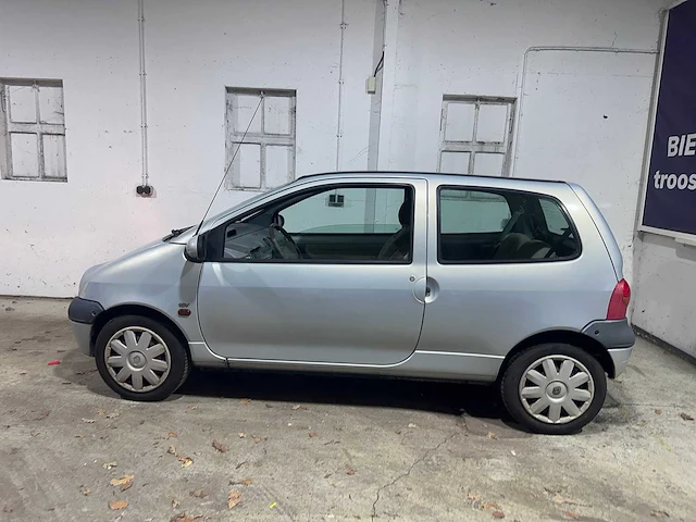 Renault - twingo - 2050 - 13-nh-kv - afbeelding 10 van  17