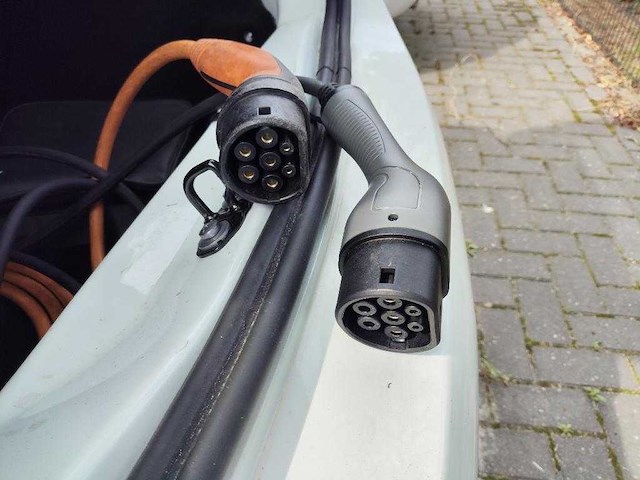 Renault - zoe - q90 int. qc 40 n-979-gf - afbeelding 13 van  25