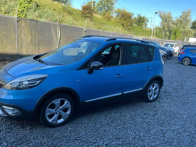 Renault 2013 scénic xmod 1.2 tce bose personenauto - afbeelding 12 van  26