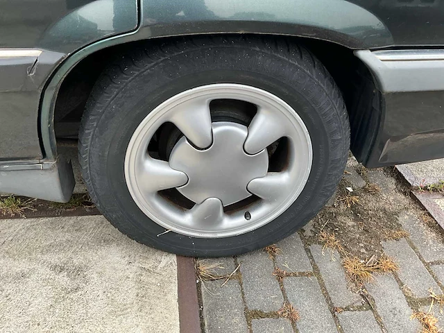 Renault 25 gtd personenauto - afbeelding 2 van  17