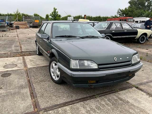 Renault 25 gtd personenauto - afbeelding 15 van  17