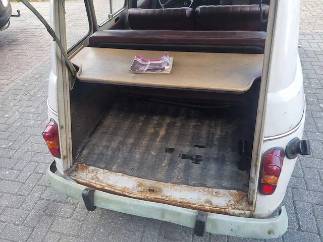 Renault 4 1972 - afbeelding 2 van  23
