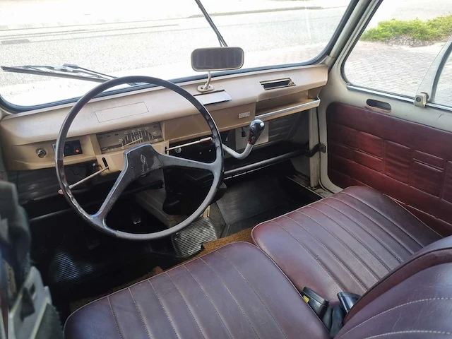 Renault 4 1972 - afbeelding 9 van  23