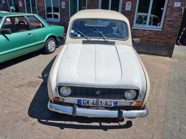Renault 4 gtl 1978 - afbeelding 11 van  15