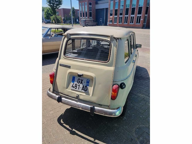 Renault 4 gtl 1978 - afbeelding 12 van  15