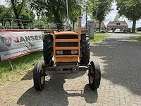 Renault 421 tweewielaangedreven landbouwtractor - afbeelding 19 van  22