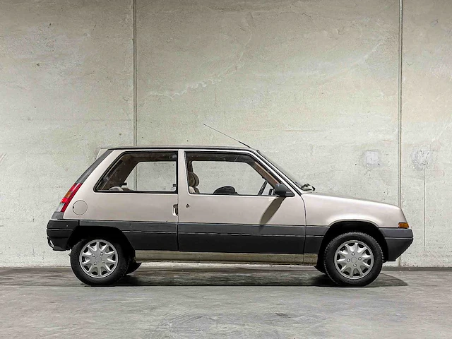 Renault 5 1.4 cosmopolitan 67pk 1985, nd-70-fn - afbeelding 32 van  33