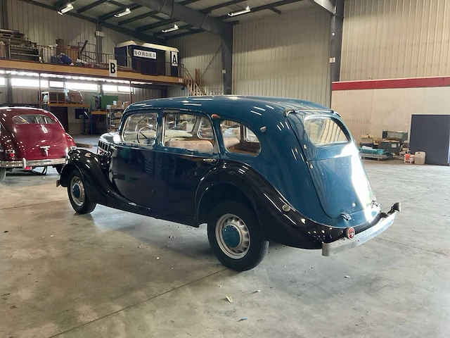 Renault adl2 oldtimer - afbeelding 15 van  21