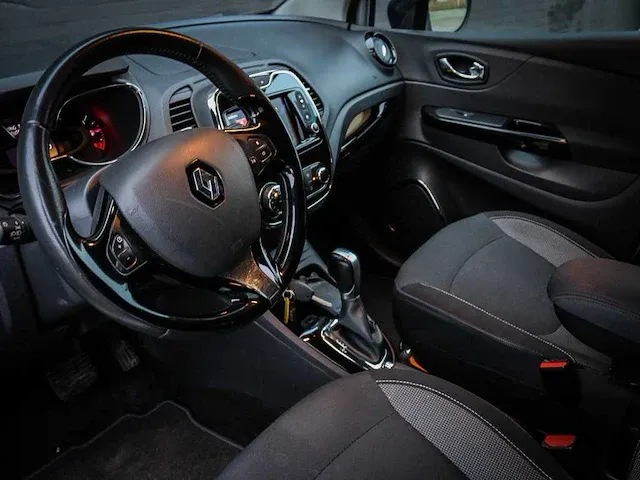 Renault captur - 1.5 dci dynamique nx-412-g - afbeelding 17 van  21