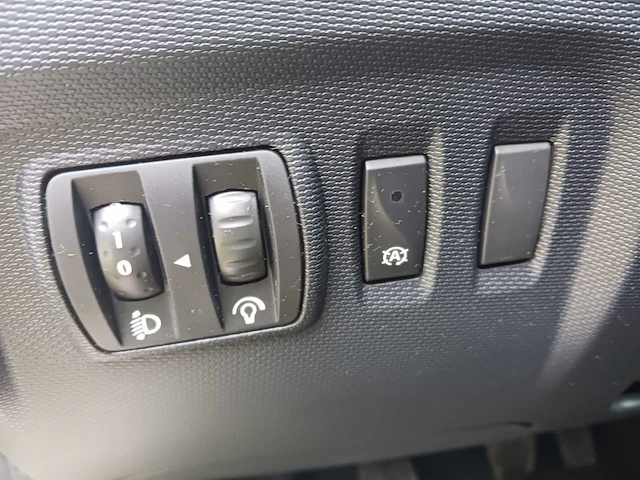 Renault captur 0.9 tce dynamique, 1-svd-97 - afbeelding 15 van  24
