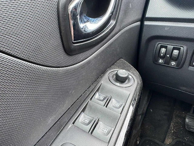 Renault captur 0.9 tce dynamique, gn-871-r - afbeelding 13 van  20