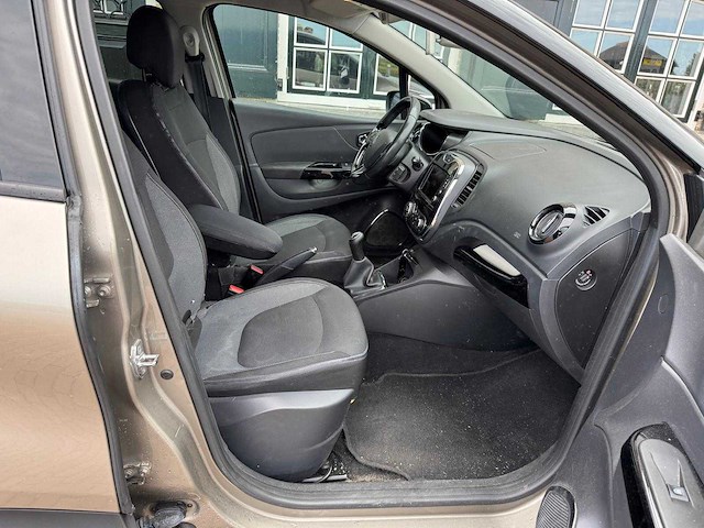 Renault captur 0.9 tce dynamique, gn-871-r - afbeelding 19 van  20