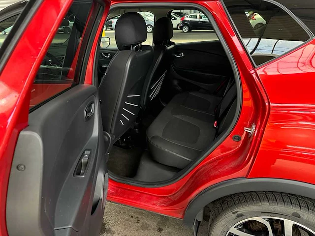 Renault captur 0.9 tce dynamique , ; ht-304-d - afbeelding 17 van  20