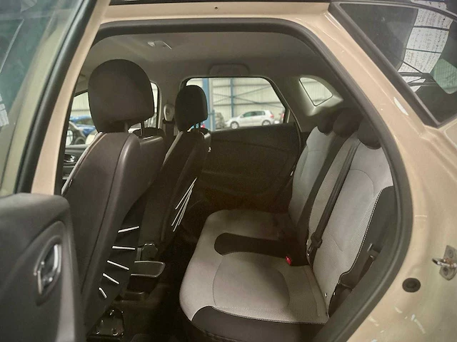 Renault captur 0.9 tce dynamique; xp-217-g - afbeelding 9 van  15