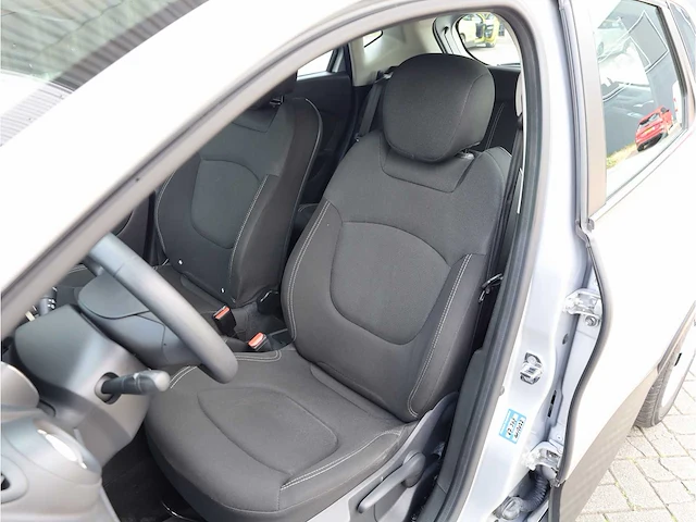 Renault captur 0.9 tce life, 2018, gts-20-b - afbeelding 3 van  28