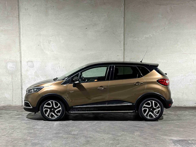 Renault captur 1.2 tce barista 118pk 2016 (automaat), hr-865-j - afbeelding 10 van  44