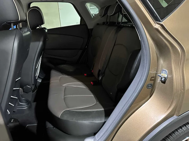 Renault captur 1.2 tce barista 118pk 2016 (automaat), hr-865-j - afbeelding 30 van  44