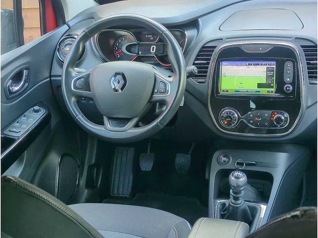 Renault captur 1.2 tce dynamique 2017 | nr-895-f i - afbeelding 18 van  27