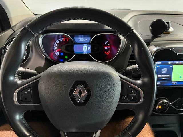 Renault captur 1.2 tce dynamique, jh-785-r - afbeelding 4 van  17
