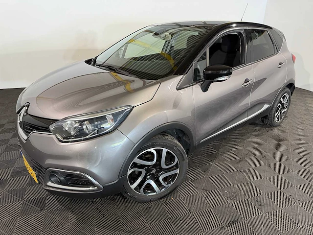 Renault captur 1.2 tce dynamique, jh-785-r - afbeelding 1 van  17