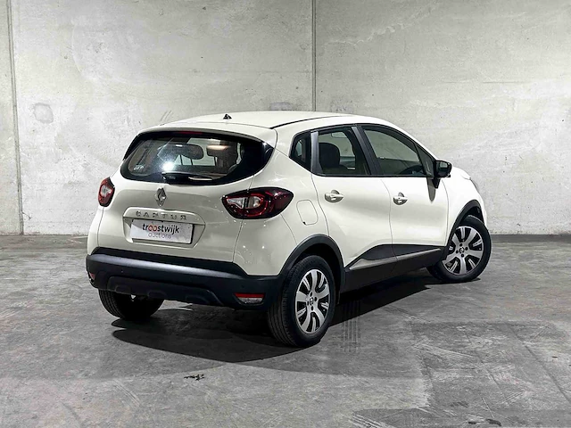 Renault captur 1.2 tce intens 120pk 2018, x-893-nd - afbeelding 2 van  39