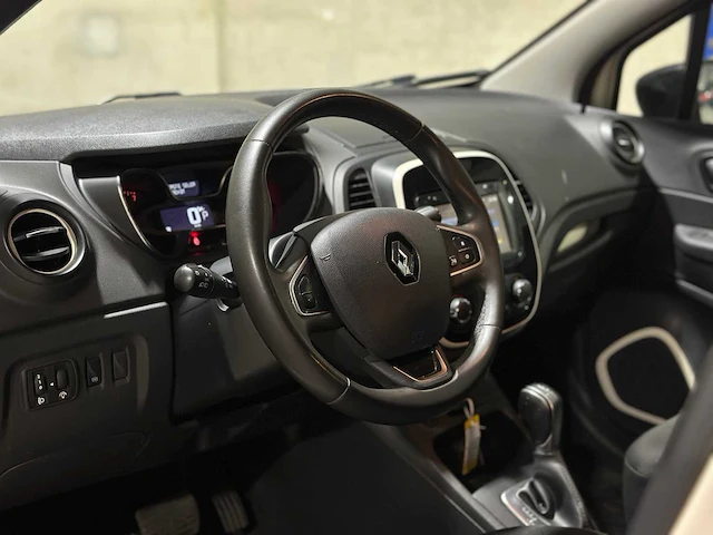 Renault captur 1.2 tce intens 120pk 2018, x-893-nd - afbeelding 9 van  39
