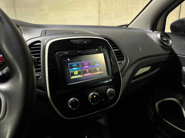 Renault captur 1.2 tce intens 120pk 2018, x-893-nd - afbeelding 19 van  39