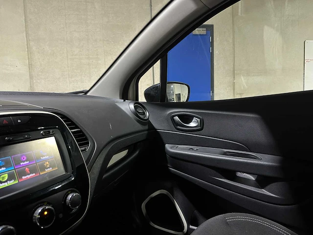 Renault captur 1.2 tce intens 120pk 2018, x-893-nd - afbeelding 21 van  39