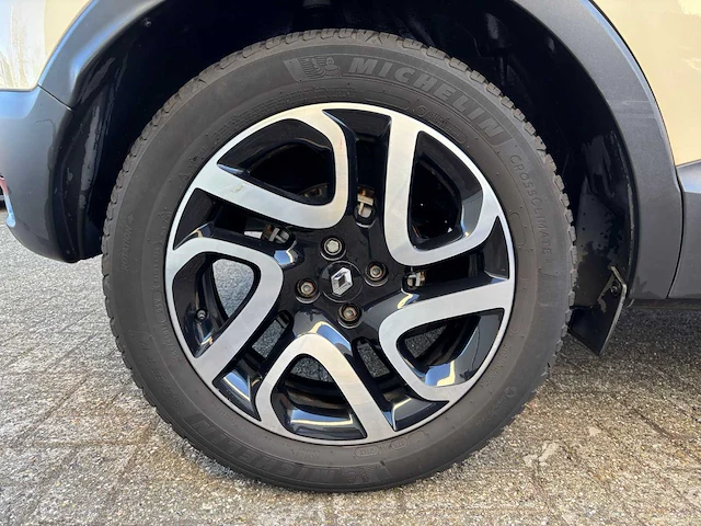 Renault captur 1.2 tce xmod; hf-892-n - afbeelding 18 van  21