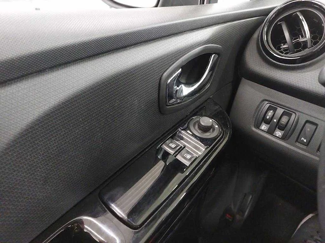 Renault clio 0.9 tce expression , 1-ksv-24 - afbeelding 3 van  20