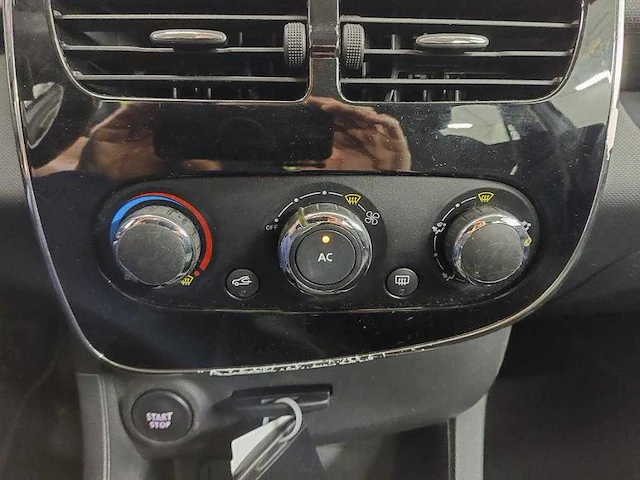 Renault clio 0.9 tce expression , 1-ksv-24 - afbeelding 4 van  20