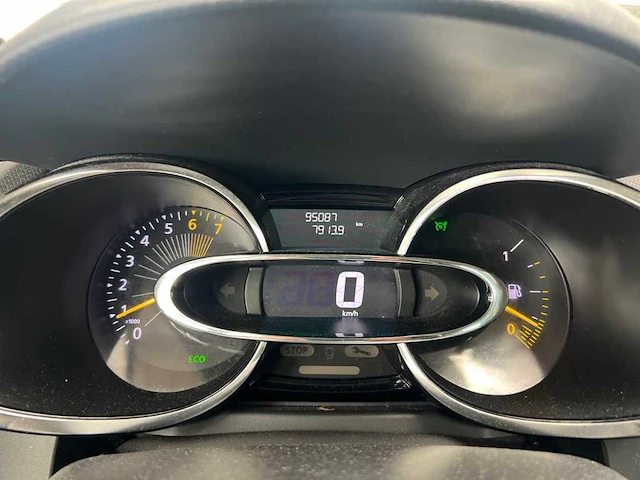 Renault clio 0.9 tce expression 2014 | 2-tvh-64 - afbeelding 5 van  18