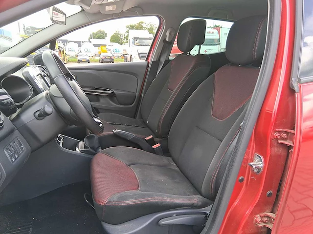 Renault clio 0.9 tce expression 2014 | 2-tvh-64 - afbeelding 2 van  29