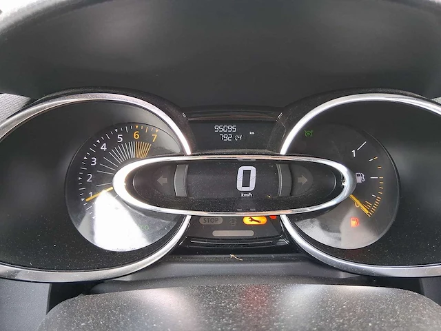 Renault clio 0.9 tce expression 2014 | 2-tvh-64 - afbeelding 7 van  29
