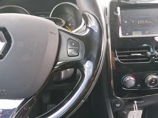 Renault clio 0.9 tce expression 2014 | 2-tvh-64 - afbeelding 11 van  29