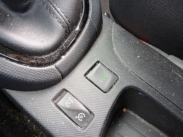 Renault clio 0.9 tce expression 2014 | 2-tvh-64 - afbeelding 15 van  29