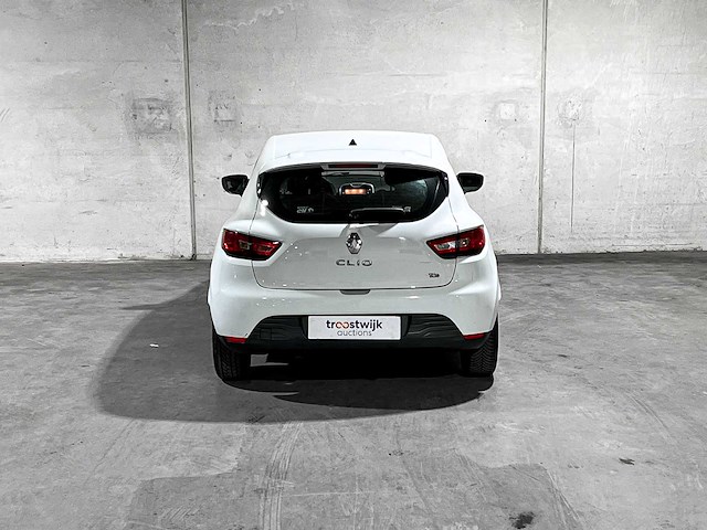 Renault clio 0.9 tce expression 90pk 2015, gz-530-j - afbeelding 5 van  39