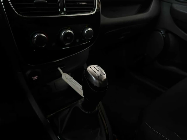 Renault clio 0.9 tce limited 90pk 2019, zh-449-t - afbeelding 19 van  42