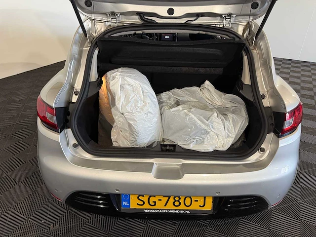 Renault clio 0.9 tce limited, sg-780-j - afbeelding 9 van  14