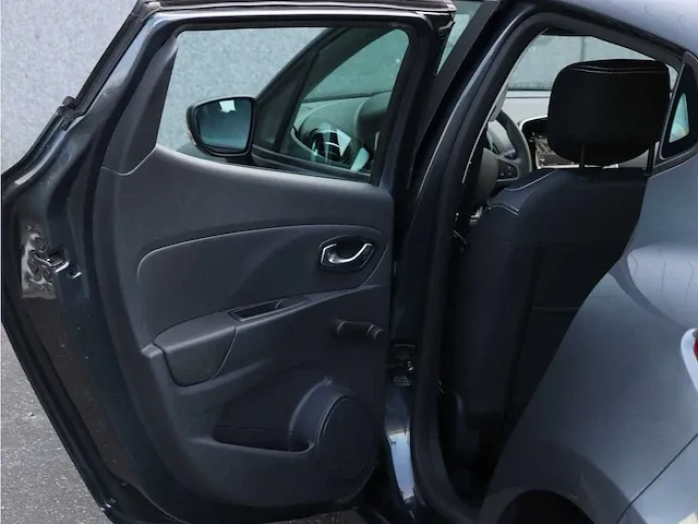 Renault clio 0.9 tce zen ecc/nav | sk-528-d - afbeelding 19 van  35