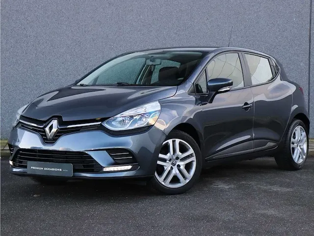 Renault clio 0.9 tce zen ecc/nav | sk-528-d - afbeelding 1 van  35