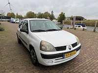 Renault clio 1.2-16v auth.airco 92-nv-gl - afbeelding 13 van  16